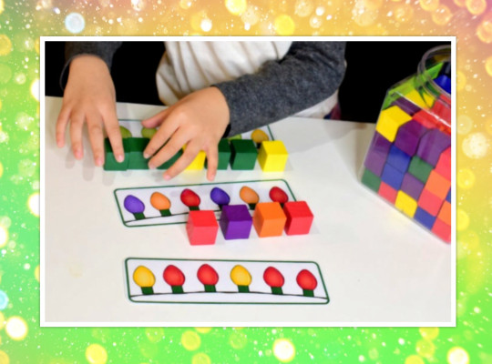 Αποστολή: Χριστουγεννιάτικα Φωτάκια σε Σειρά!